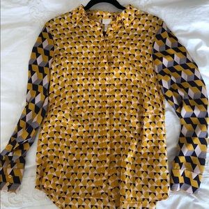 H&M Women’s Size 10 Yellow Print Shirt